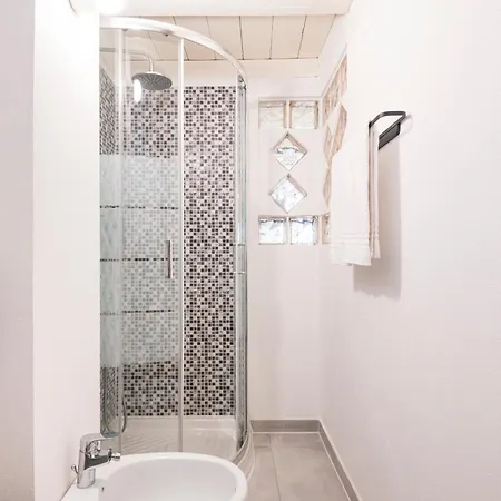 Central Studio * Milánó