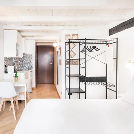 Central Studio Apartman *